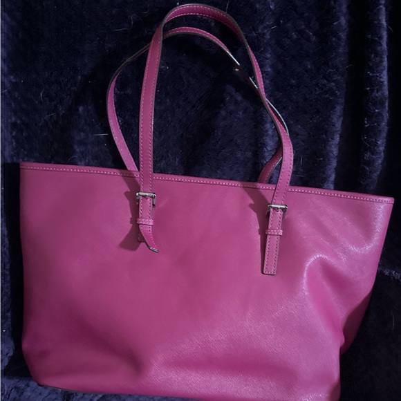 Micheal Kors tote bag - Picture 4 of 10